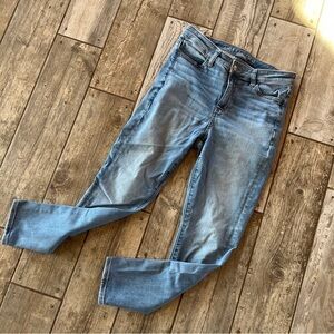 American Eagle Outfitters Light Blue Skinny Jeans - Women's 10 Short